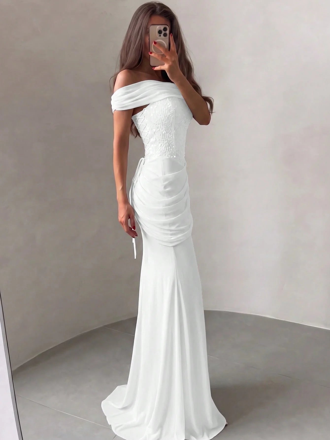 Off Shoulder Maxi Dress Women Fashion Luxury Crystal Embellished Long Evening Dress Backless Ruched White Mesh Bodice Elegant