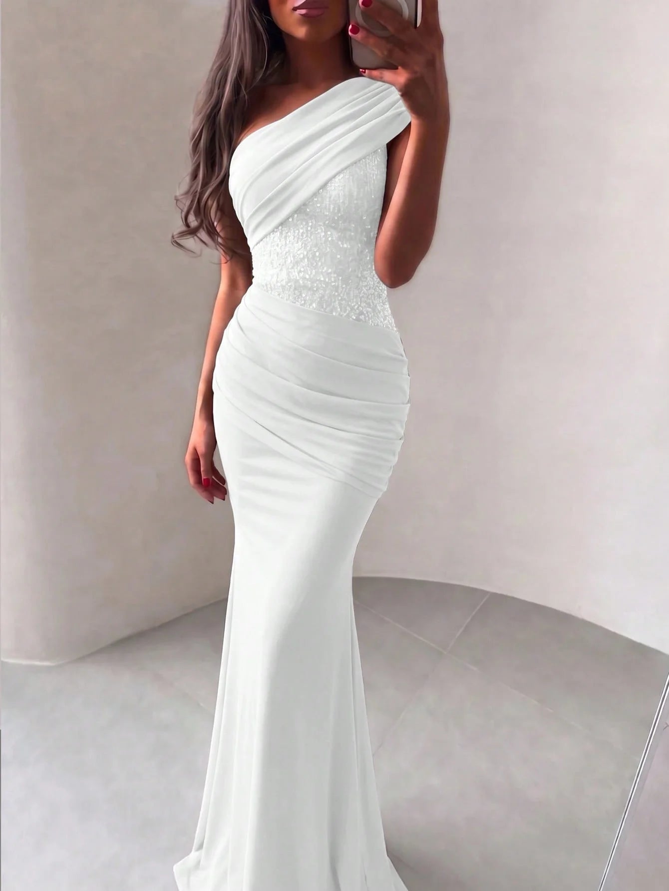 Off Shoulder Maxi Dress Women Fashion Luxury Crystal Embellished Long Evening Dress Backless Ruched White Mesh Bodice Elegant