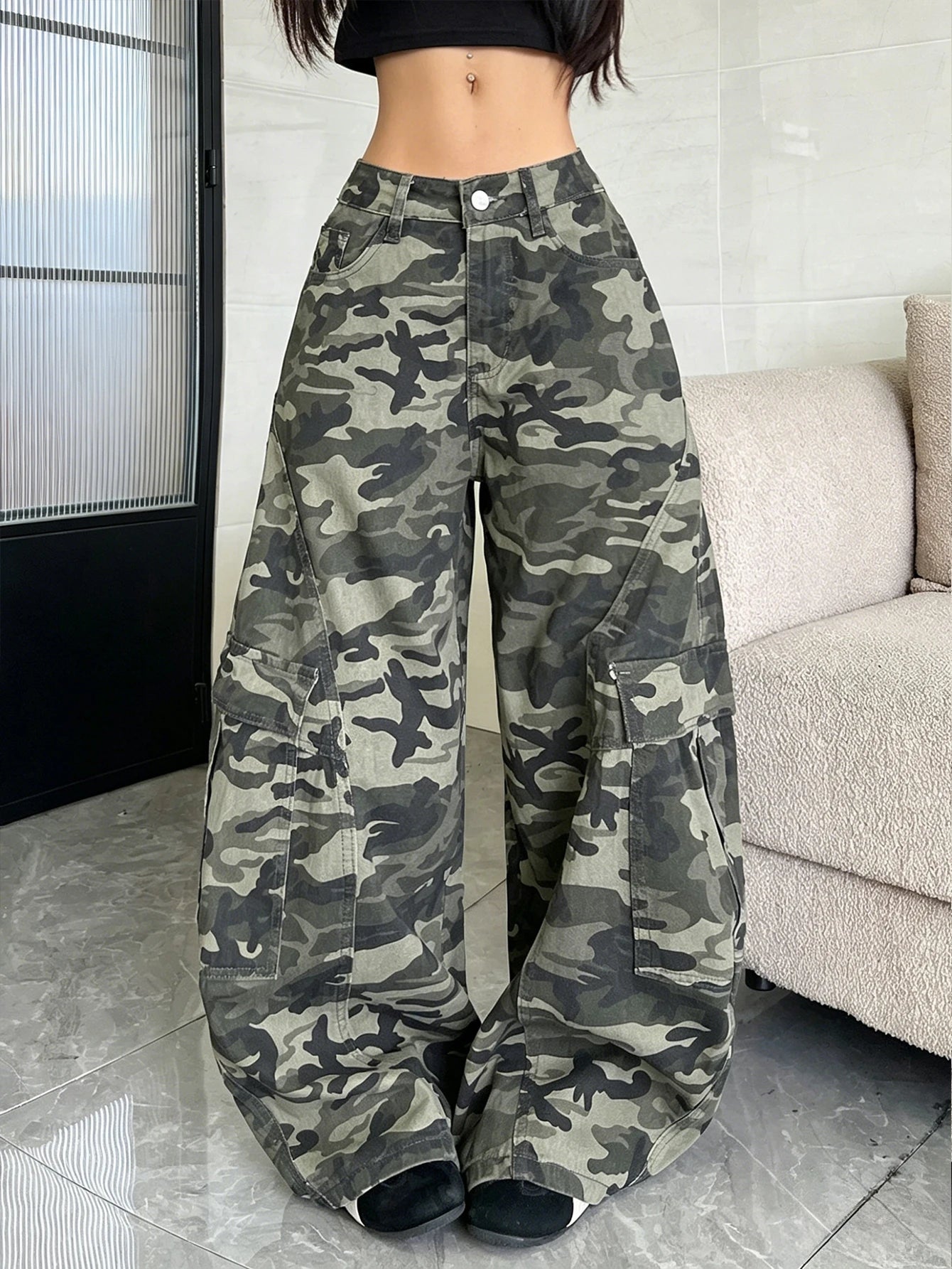 Women's American Vintage Multi-Pocket Camouflage Work Pants, Fashionable Casual Loose-Fit Slim Cocoon-Style Jeans