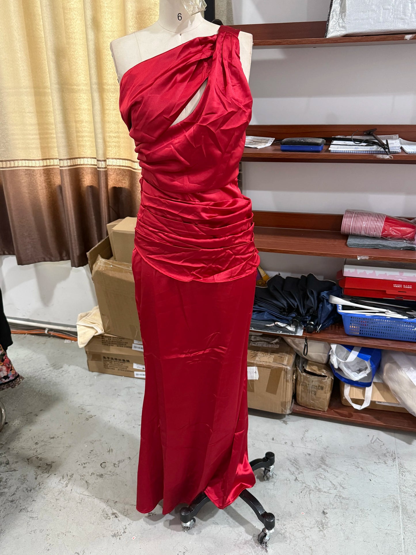 Elegant Solid Pleated Halter Women's Dress Fashion Sleeveless Backless Waist-cinching Split Maxi Dresses Summer Party Gowns 2026